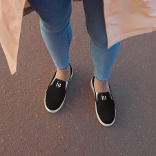 IB Irish Brand Women’s slip-on canvas shoes