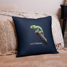 Le Chateau Lizard On A Branch Cushion
